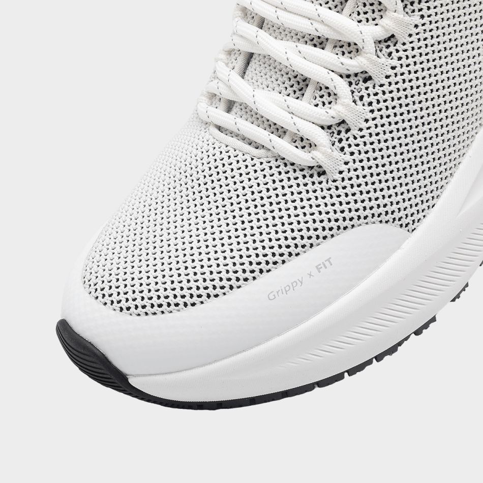 Детайл на дишащата текстилна сая на OIVIO FIT THE ESSENTIAL MAX O6 SR WHITE